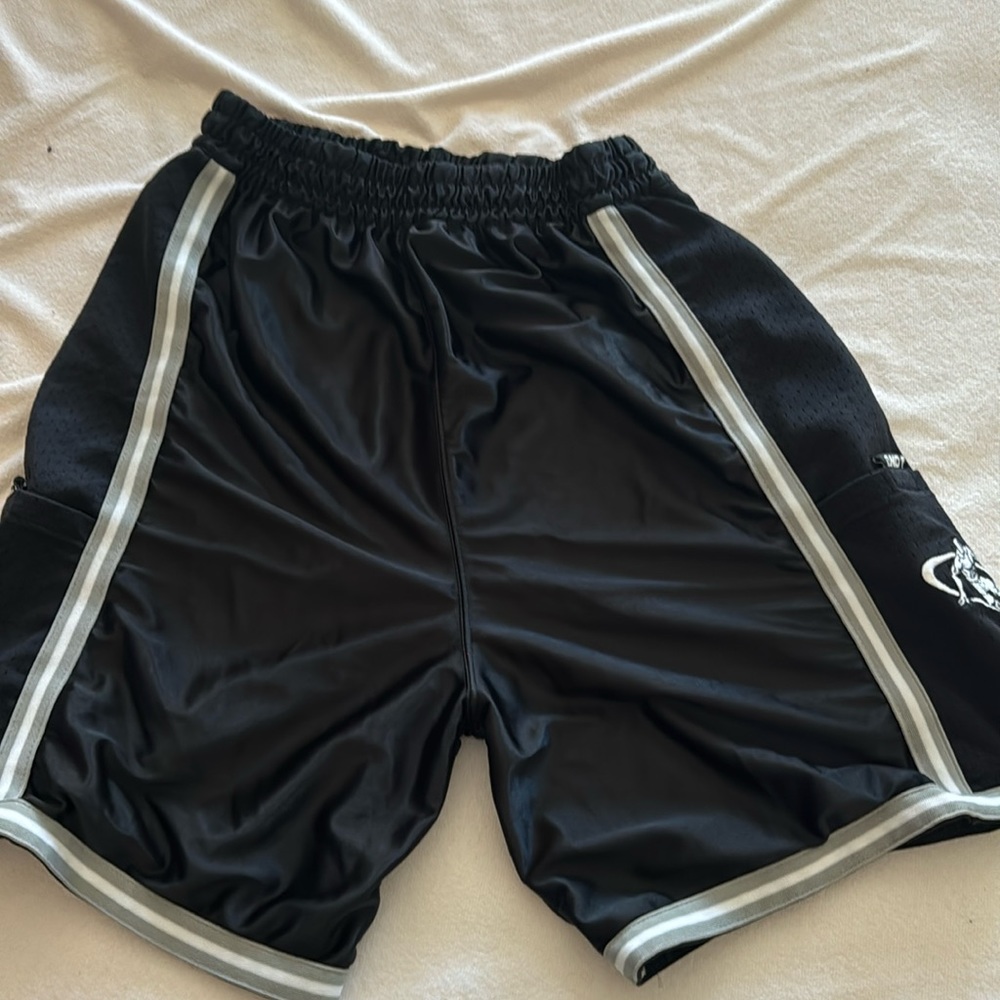 XL (Fits like a medium) basketball shorts